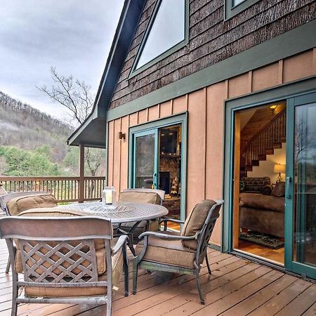 Mountain Cabin With Fire Pit, Walk To Golf And Fishing Vilas Bagian luar foto
