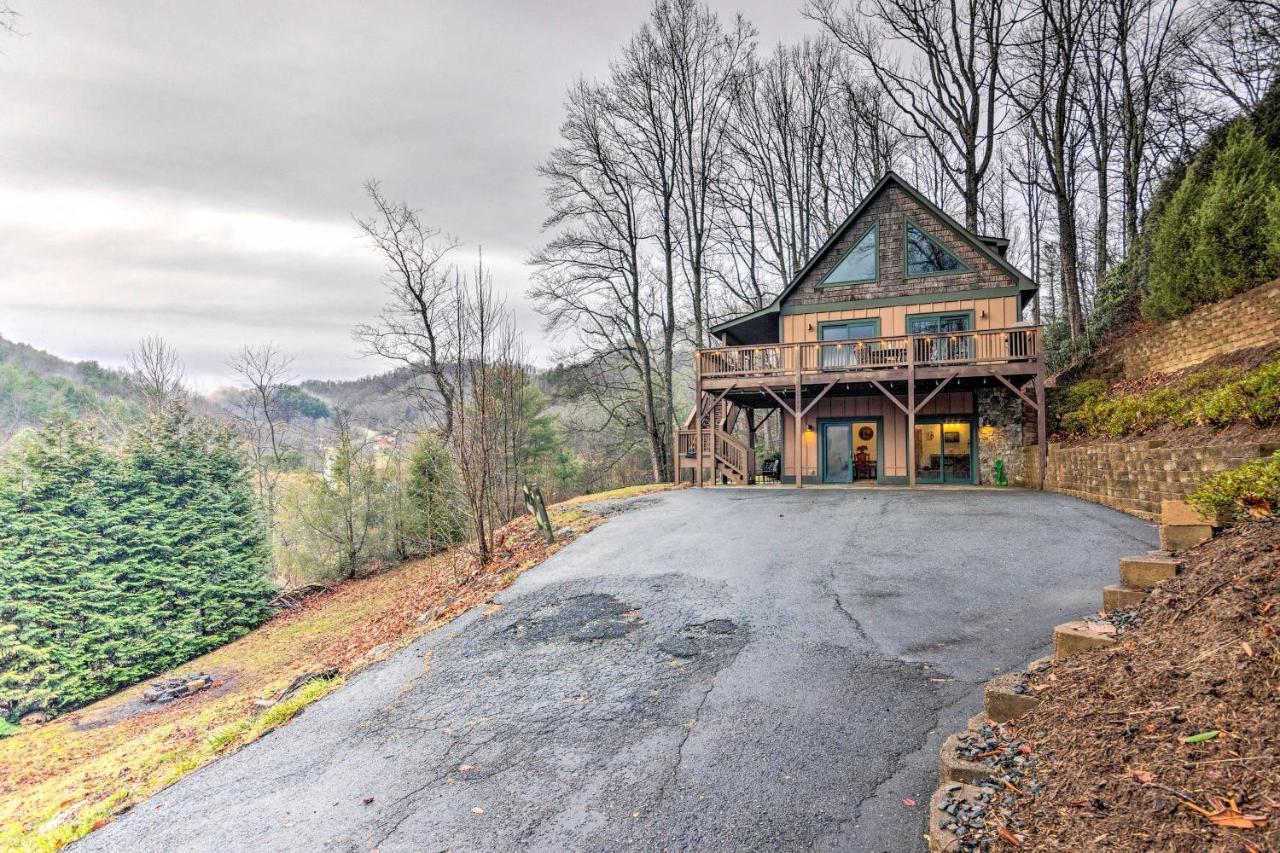Mountain Cabin With Fire Pit, Walk To Golf And Fishing Vilas Bagian luar foto