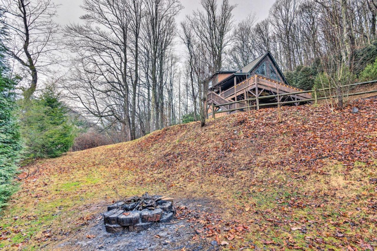 Mountain Cabin With Fire Pit, Walk To Golf And Fishing Vilas Bagian luar foto